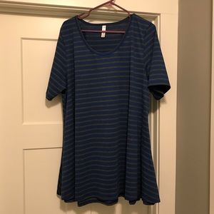 LuLaRoe Perfect T